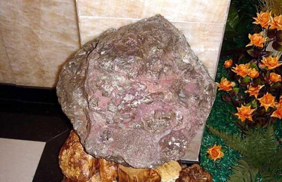 狗頭金多少錢一克,狗頭金的價格在1至2萬元左右