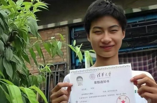 龐眾望清華畢業(yè)后現(xiàn)狀如何,攻讀了博士以后回母校教書